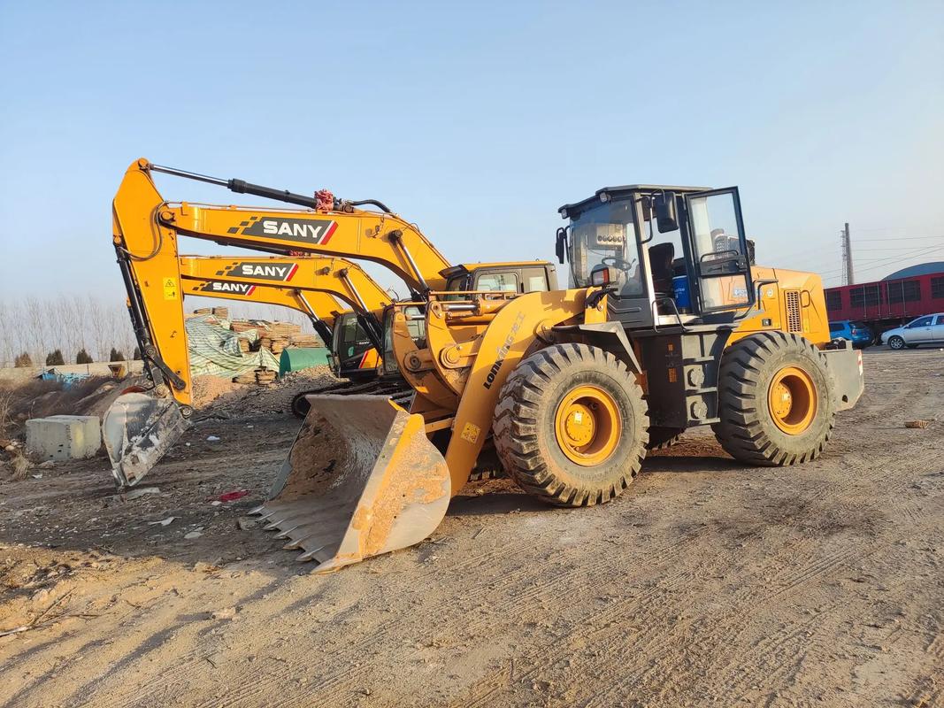 眾通工程機(jī)械設(shè)備 優(yōu)質(zhì)設(shè)備租賃，助力室外裝飾裝潢工程高效推進(jìn)